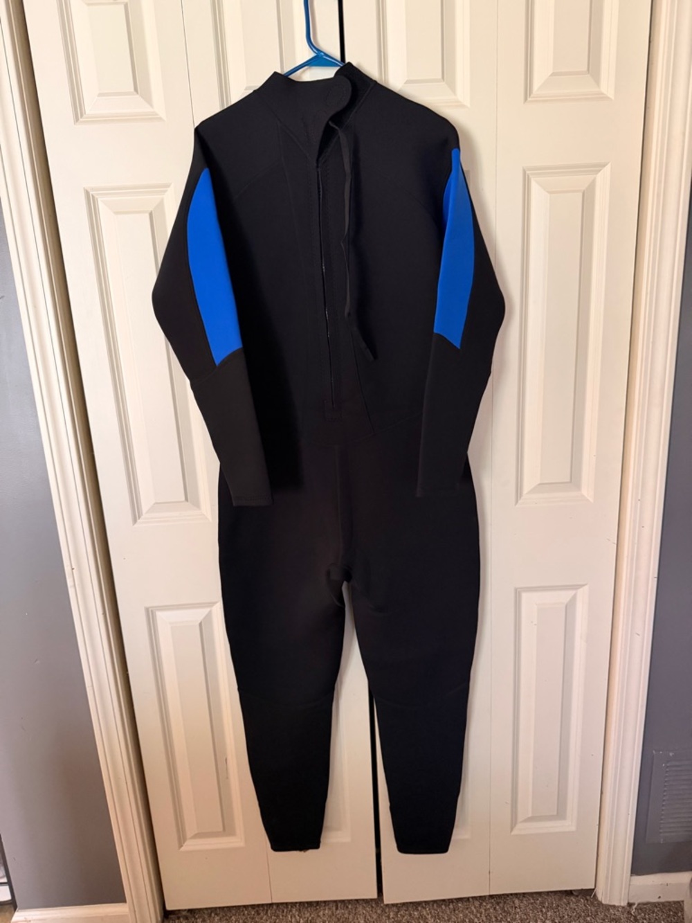 Black Full-Body Wetsuit with Blue Sleeve Panels